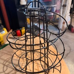 Black Wire Spiral fresh egg holder
